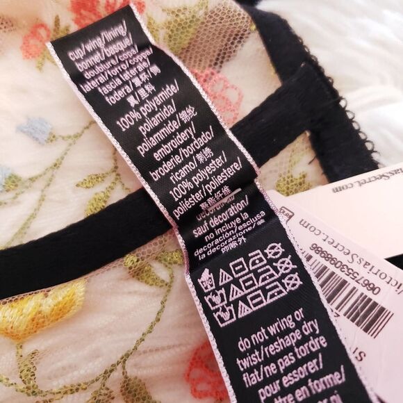 Victoria's Secret Embroidered Plunge Bra - Picture 6 of 6